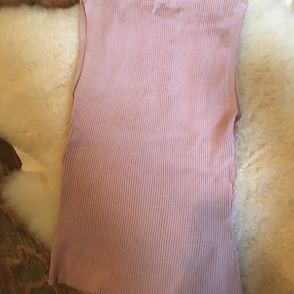 PINK SLEEVELESS SHIRT - Picture 2 of 4